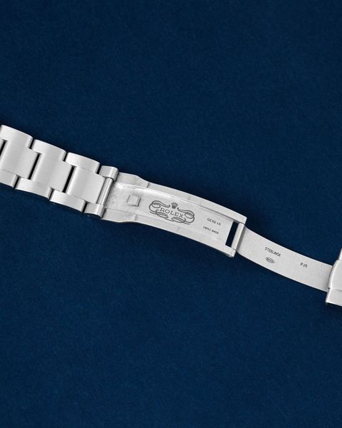 Rolex Oyster Perpetual 116000